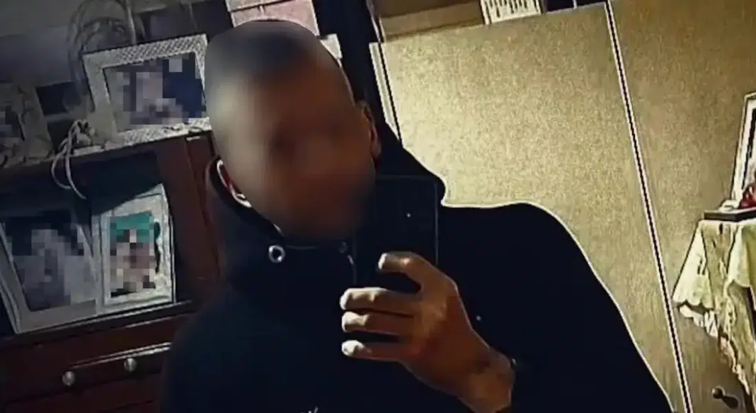 Προφυλακιστέος ο 25χρονος που ξυλοκόπησε 17χρονο με αυτισμό στη Νέα Φιλαδέλφεια Προφυλακιστέος ο 25χρονος που ξυλοκόπησε 17χρονο με αυτισμό στη Νέα Φιλαδέλφεια