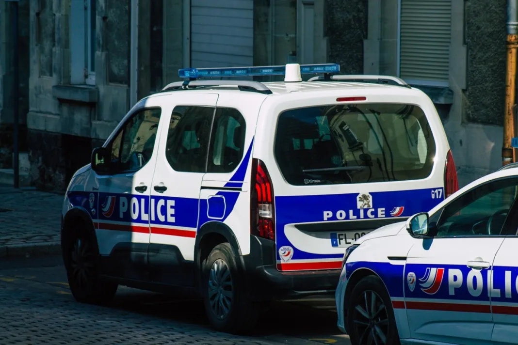 Νεκρός 15χρονος στη Νάντη της Γαλλίας από πυροβολισμούς σε ξεκαθάρισμα λογαριασμών για ναρκωτικά Νεκρός 15χρονος στη Νάντη της Γαλλίας από πυροβολισμούς σε ξεκαθάρισμα λογαριασμών για ναρκωτικά