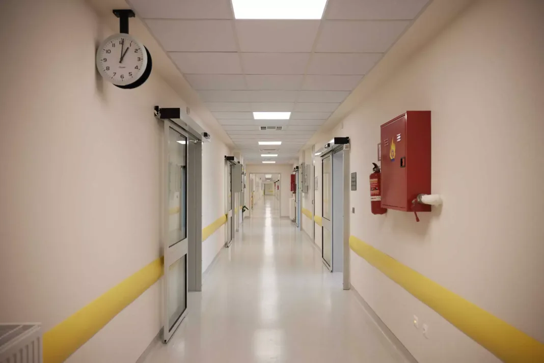 Θεσσαλονίκη: Συνελήφθη νοσηλευτής που κατηγορείται ότι άσκησε βία σε 16χρονο ασθενή Θεσσαλονίκη: Συνελήφθη νοσηλευτής που κατηγορείται ότι άσκησε βία σε 16χρονο ασθενή