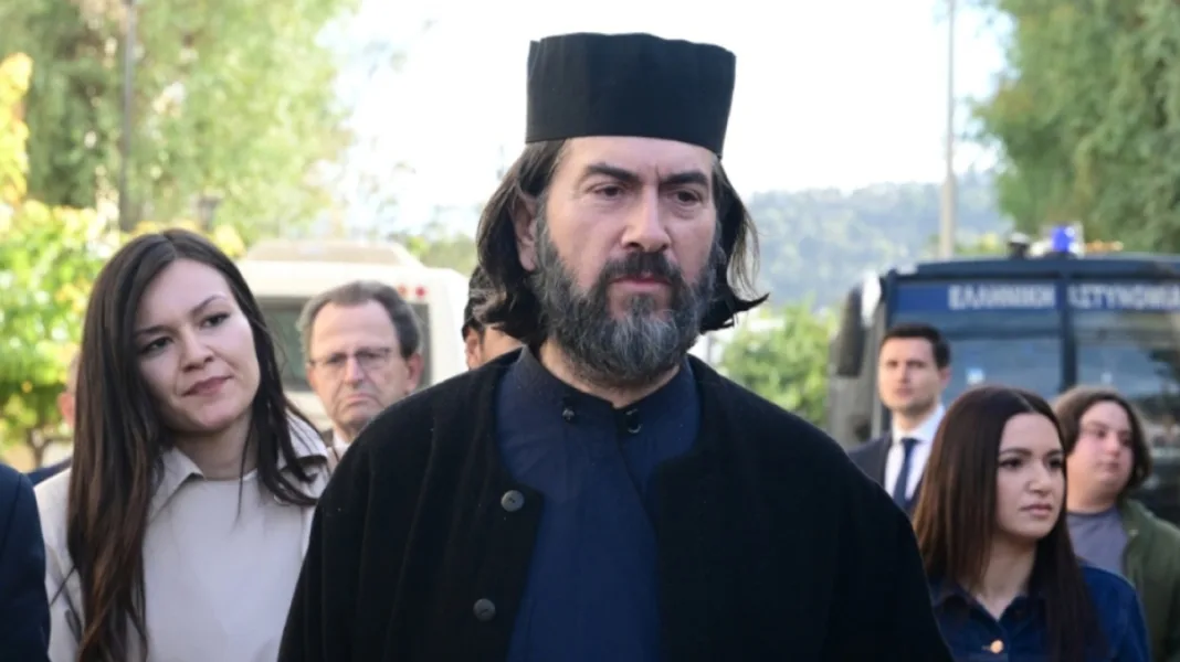 Κεκλεισμένων των θυρών η δίκη του πατρός Αντωνίου για ασέλγεια Κεκλεισμένων των θυρών η δίκη του πατρός Αντωνίου για ασέλγεια