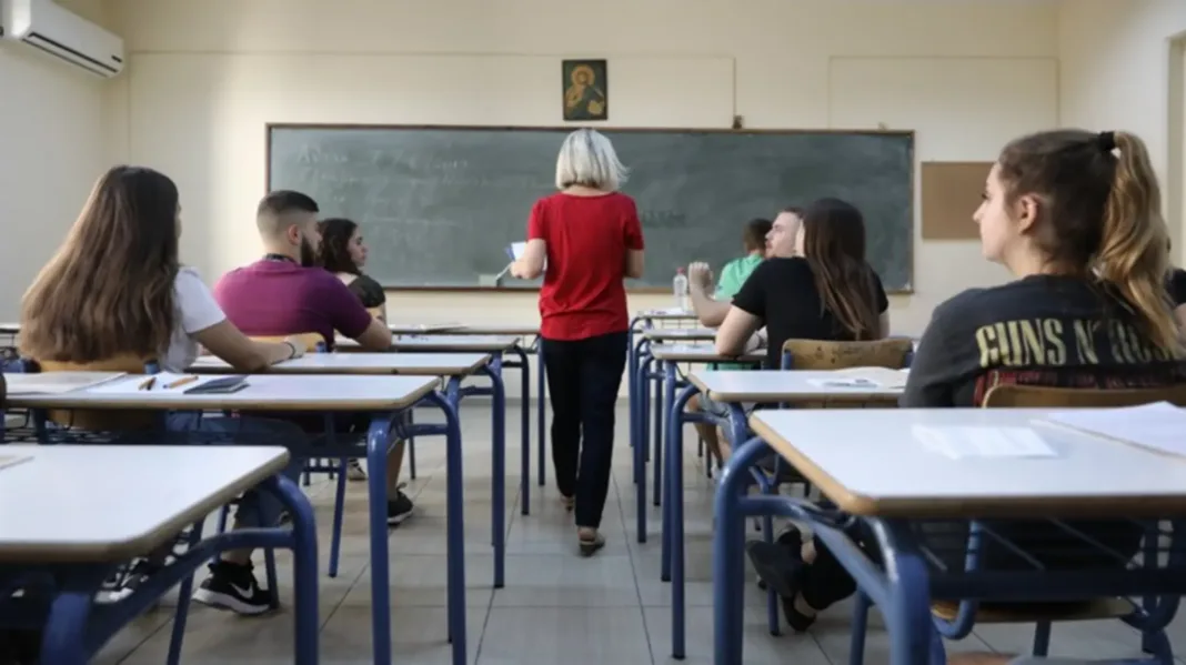 Τέλος μαθημάτων σήμερα στα Λύκεια και έναρξη εξετάσεων από τη Δευτέρα 18 Μαϊου Τέλος μαθημάτων σήμερα στα Λύκεια και έναρξη εξετάσεων από τη Δευτέρα 18 Μαϊου