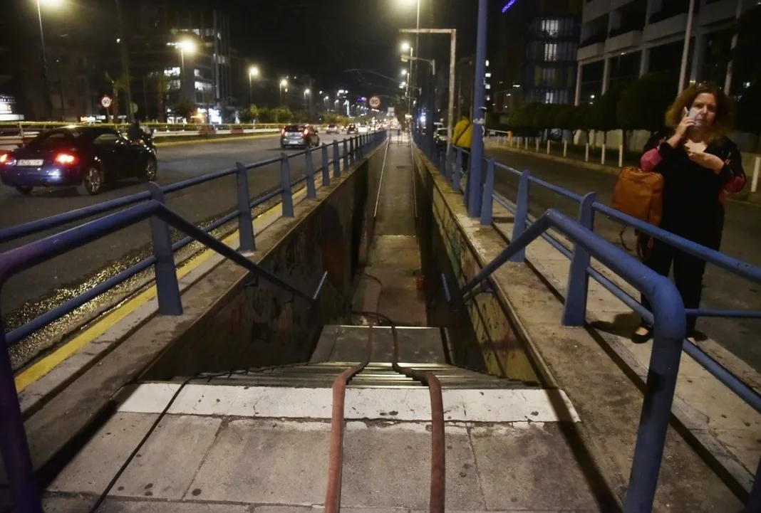 Συνελήφθη 25χρονος επιδειξίας που ακολουθούσε 26χρονη σε υπόγειες διαβάσεις στη Συγγρού Συνελήφθη 25χρονος επιδειξίας που ακολουθούσε 26χρονη σε υπόγειες διαβάσεις στη Συγγρού