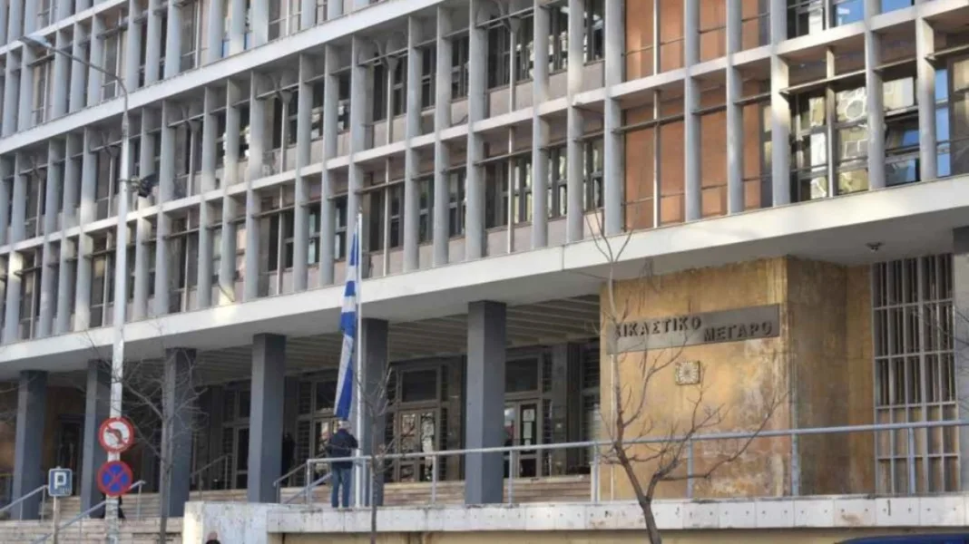 Ελεύθερος ο 35χρονος Βούλγαρος που κατηγορείται για κατασκοπεία στη Θεσσαλονίκη Ελεύθερος ο 35χρονος Βούλγαρος που κατηγορείται για κατασκοπεία στη Θεσσαλονίκη