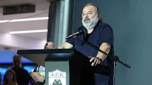 Το τρόπαιο του πρωταθλήματος, που κατέκτησε η ΑΕΚ, θα γυρίσει όλη την Ελλάδα για το προφίλ του Μάριου Ηλιόπουλου Το τρόπαιο του πρωταθλήματος, που κατέκτησε η ΑΕΚ, θα γυρίσει όλη την Ελλάδα για το προφίλ του Μάριου Ηλιόπουλου