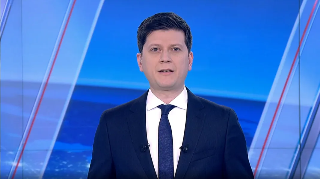 Ο Απόστολος Μαγγηριάδης αναλαμβάνει το μεσημβρινό δελτίο ειδήσεων του ΣΚΑΪ Ο Απόστολος Μαγγηριάδης αναλαμβάνει το μεσημβρινό δελτίο ειδήσεων του ΣΚΑΪ
