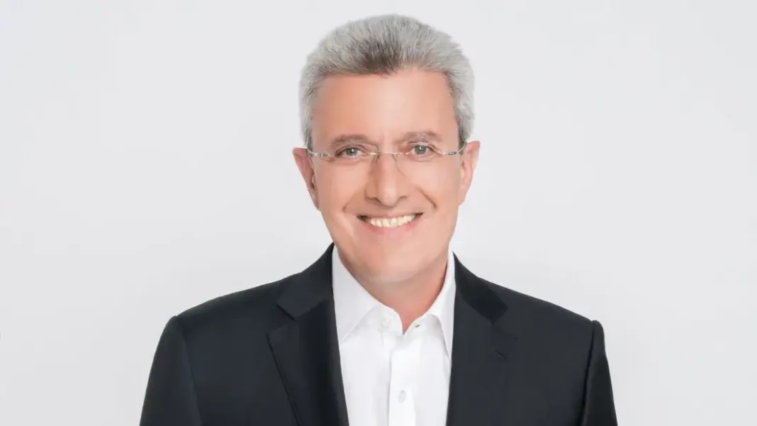 Ενώπιος Ενωπίω: Ο Νίκος Χατζηνικολάου φιλοξενεί τον Αλέξανδρο Τσουβέλα Ενώπιος Ενωπίω: Ο Νίκος Χατζηνικολάου φιλοξενεί τον Αλέξανδρο Τσουβέλα