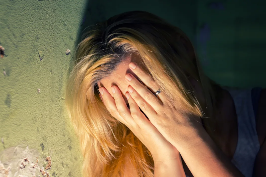 Συνέλαβαν 42χρονο στα Χανιά μετά την καταγγελία της 35χρονης συζύγου του για βιασμό Συνέλαβαν 42χρονο στα Χανιά μετά την καταγγελία της 35χρονης συζύγου του για βιασμό