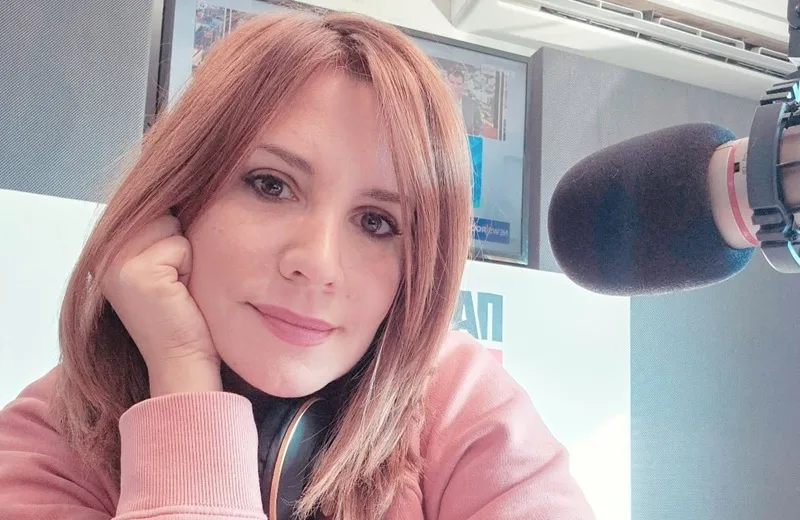 Αποχώρησε από τα Παραπολιτικά 90.1 η Νίκη Λυμπεράκη Αποχώρησε από τα Παραπολιτικά 90.1 η Νίκη Λυμπεράκη