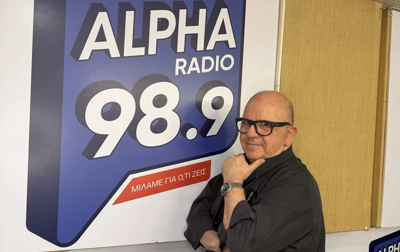 Στον Alpha 98.9 από τη νέα σεζόν ο Νίκος Μουρατίδης Στον Alpha 98.9 από τη νέα σεζόν ο Νίκος Μουρατίδης