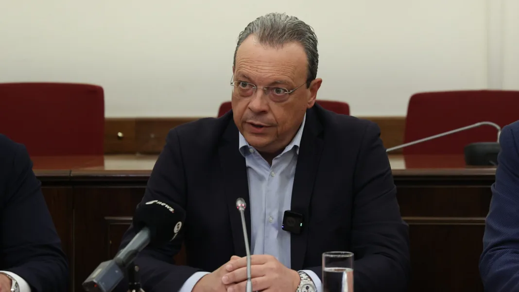 Παραιτήθηκε ο Σωκράτης Φάμελλος από πρόεδρος του ΣΥΡΙΖΑ Παραιτήθηκε ο Σωκράτης Φάμελλος από πρόεδρος του ΣΥΡΙΖΑ