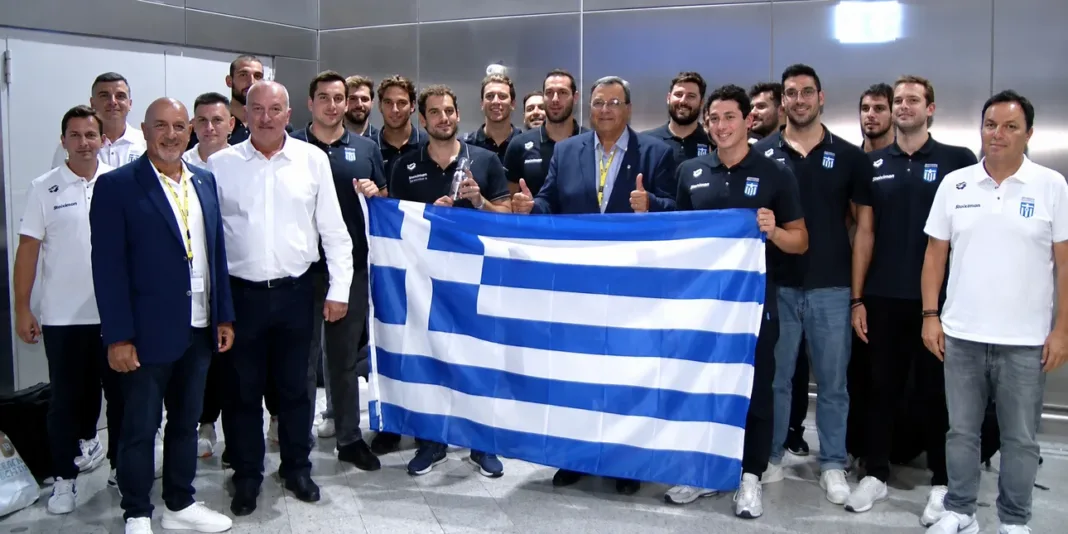 Πόλο: Επέστρεψε η εθνική ομάδα με το χρυσό μετάλλιο Πόλο: Επέστρεψε η εθνική ομάδα με το χρυσό μετάλλιο