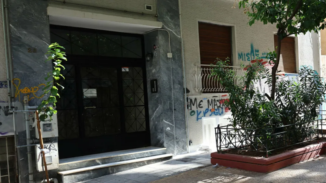 Εγκληματική ενέργεια ο θάνατος του βρέφους στην Κυψέλη: Το μαχαίρωσαν πάνω από 10 φορές Εγκληματική ενέργεια ο θάνατος του βρέφους στην Κυψέλη: Το μαχαίρωσαν πάνω από 10 φορές