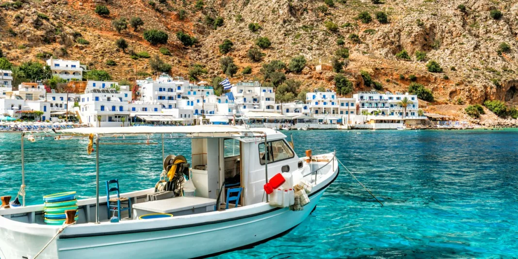Τουρισμός για Όλους: Άνοιξε η πλατφόρμα- Oι δικαιούχοι και τα εισοδηματικά κριτήρια Τουρισμός για Όλους: Άνοιξε η πλατφόρμα- Oι δικαιούχοι και τα εισοδηματικά κριτήρια