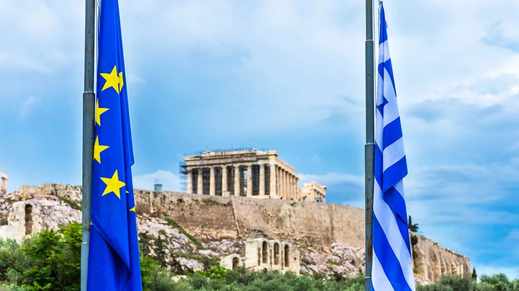 Στα 2 δισ. ευρώ το όφελος από την πρόωρη αποπληρωμή 13 δισ. ευρώ του ελληνικού δημόσιου χρέους Στα 2 δισ. ευρώ το όφελος από την πρόωρη αποπληρωμή 13 δισ. ευρώ του ελληνικού δημόσιου χρέους