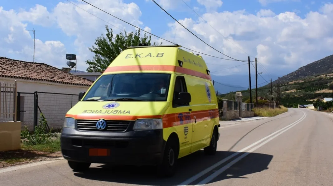 Τραγωδία στην Καρίτσα Λάρισας: Πέθανε 15χρονος που κατέρρευσε ξαφνικά Τραγωδία στην Καρίτσα Λάρισας: Πέθανε 15χρονος που κατέρρευσε ξαφνικά