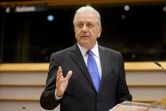 Δημήτρης Αβραμόπουλος: Ανακλήθηκε το ένταλμα σύλληψης των βελγικών αρχών σε βάρος του Δημήτρης Αβραμόπουλος: Ανακλήθηκε το ένταλμα σύλληψης των βελγικών αρχών σε βάρος του