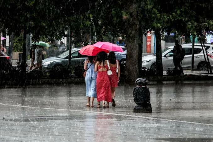 Καιρός: Αλλάζει το σκηνικό με πτώση της θερμοκρασίας, βροχές και τοπικές καταιγίδες-Πού θα εκδηλωθούν Καιρός: Αλλάζει το σκηνικό με πτώση της θερμοκρασίας, βροχές και τοπικές καταιγίδες-Πού θα εκδηλωθούν