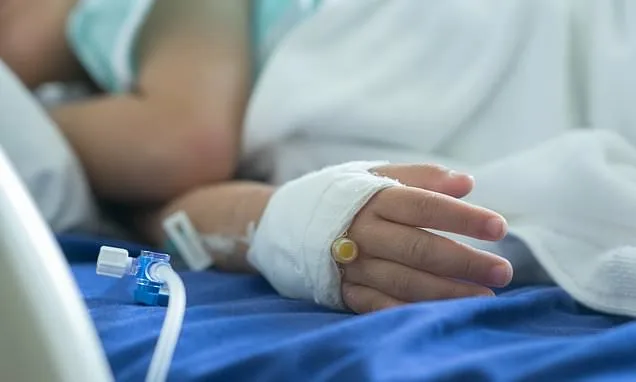 Σοκ στην Ολλανδία: Παιδί μόλις δύο ετών υποβλήθηκε σε ευθανασία-Η απόφαση που άνοιξε νέο κεφάλαιο Σοκ στην Ολλανδία: Παιδί μόλις δύο ετών υποβλήθηκε σε ευθανασία-Η απόφαση που άνοιξε νέο κεφάλαιο
