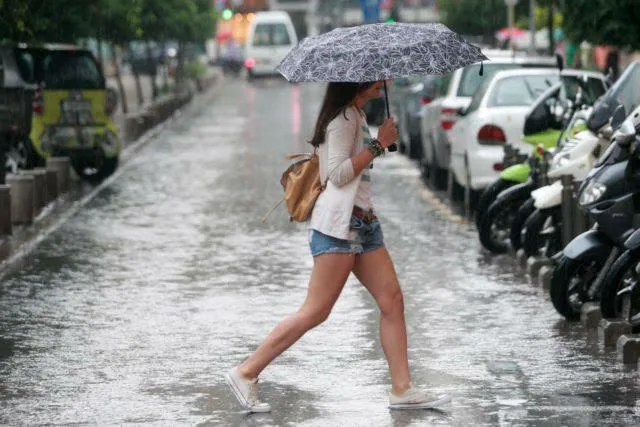 Καιρός: Αλλαγή σκηνικού από το μεσημέρι, με βροχές και καταιγίδες-Ποιες περιοχές θα χτυπήσει η κακοκαιρία Καιρός: Αλλαγή σκηνικού από το μεσημέρι, με βροχές και καταιγίδες-Ποιες περιοχές θα χτυπήσει η κακοκαιρία