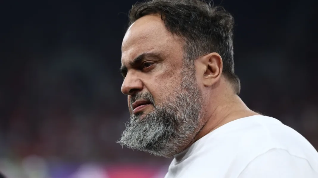Super League: Πέρασε η πρόταση Μαρινάκη για μελέτη κεντρικής διαχείρισης, απορρίφθηκε αυτή του Αλαφούζου Super League: Πέρασε η πρόταση Μαρινάκη για μελέτη κεντρικής διαχείρισης, απορρίφθηκε αυτή του Αλαφούζου