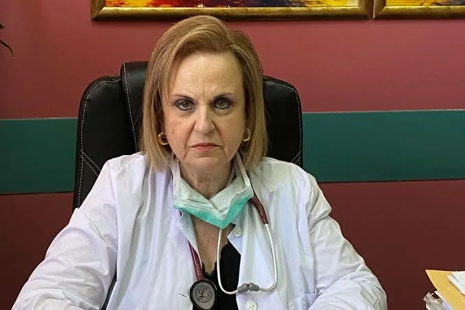 Ματίνα Παγώνη: Το μηχάνημα που βρέθηκε στο ιατρείο της Καρυστιανού απαγορεύεται, δεν ξέρω πώς το χρησιμοποιεί σε παιδιά Ματίνα Παγώνη: Το μηχάνημα που βρέθηκε στο ιατρείο της Καρυστιανού απαγορεύεται, δεν ξέρω πώς το χρησιμοποιεί σε παιδιά