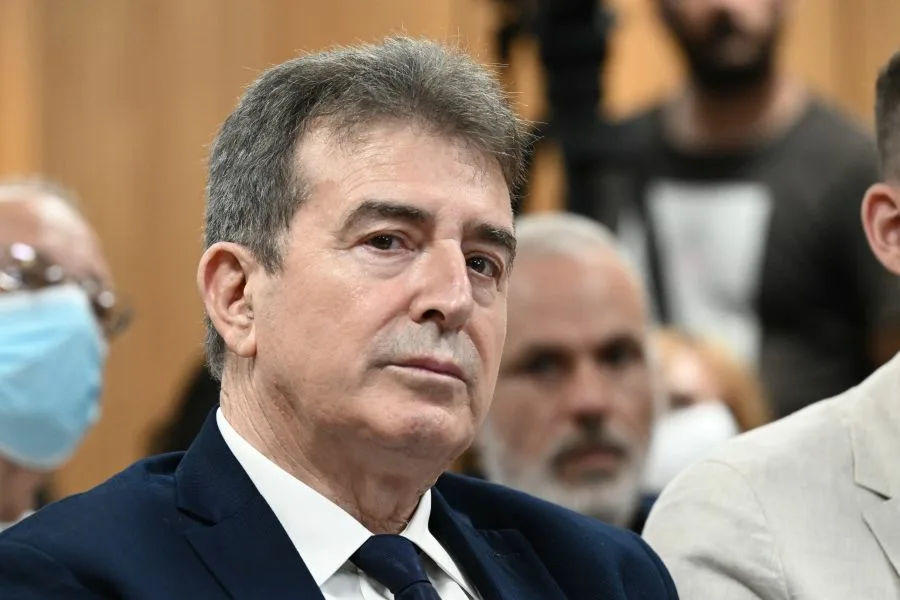 Μιχάλης Χρυσοχοΐδης: Θα μπαίνει «βραχιολάκι» σε όσους έχουν περιοριστικά μέτρα για ενδοοικογενειακή βία Μιχάλης Χρυσοχοΐδης: Θα μπαίνει «βραχιολάκι» σε όσους έχουν περιοριστικά μέτρα για ενδοοικογενειακή βία