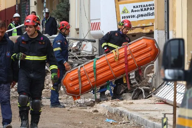 Τραγωδία στην Πλάκα: Έξι νεκροί από την έκρηξη Τραγωδία στην Πλάκα: Έξι νεκροί από την έκρηξη