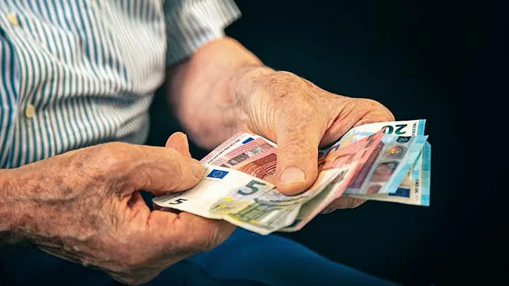 Συντάξεις Οκτωβρίου: Πότε καταβάλλονται-Οι πληρωμές από e-ΕΦΚΑ και ΔΥΠΑ Συντάξεις Οκτωβρίου: Πότε καταβάλλονται-Οι πληρωμές από e-ΕΦΚΑ και ΔΥΠΑ